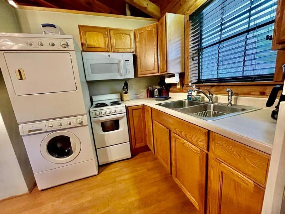 Good Life Cabin 2 Bryson City Εξωτερικό φωτογραφία